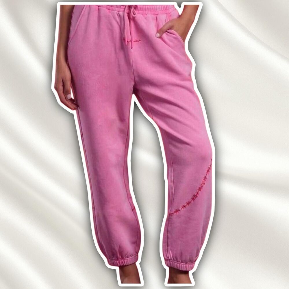 Voight by Valentina heartbreaker sweatpants